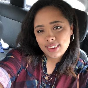 Meet your Posher, Monica